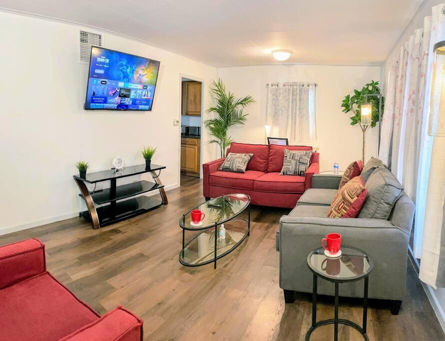 *King Bed/3Bds House Near Naval Base & 6Flags* Apartment Waukegan Luaran gambar